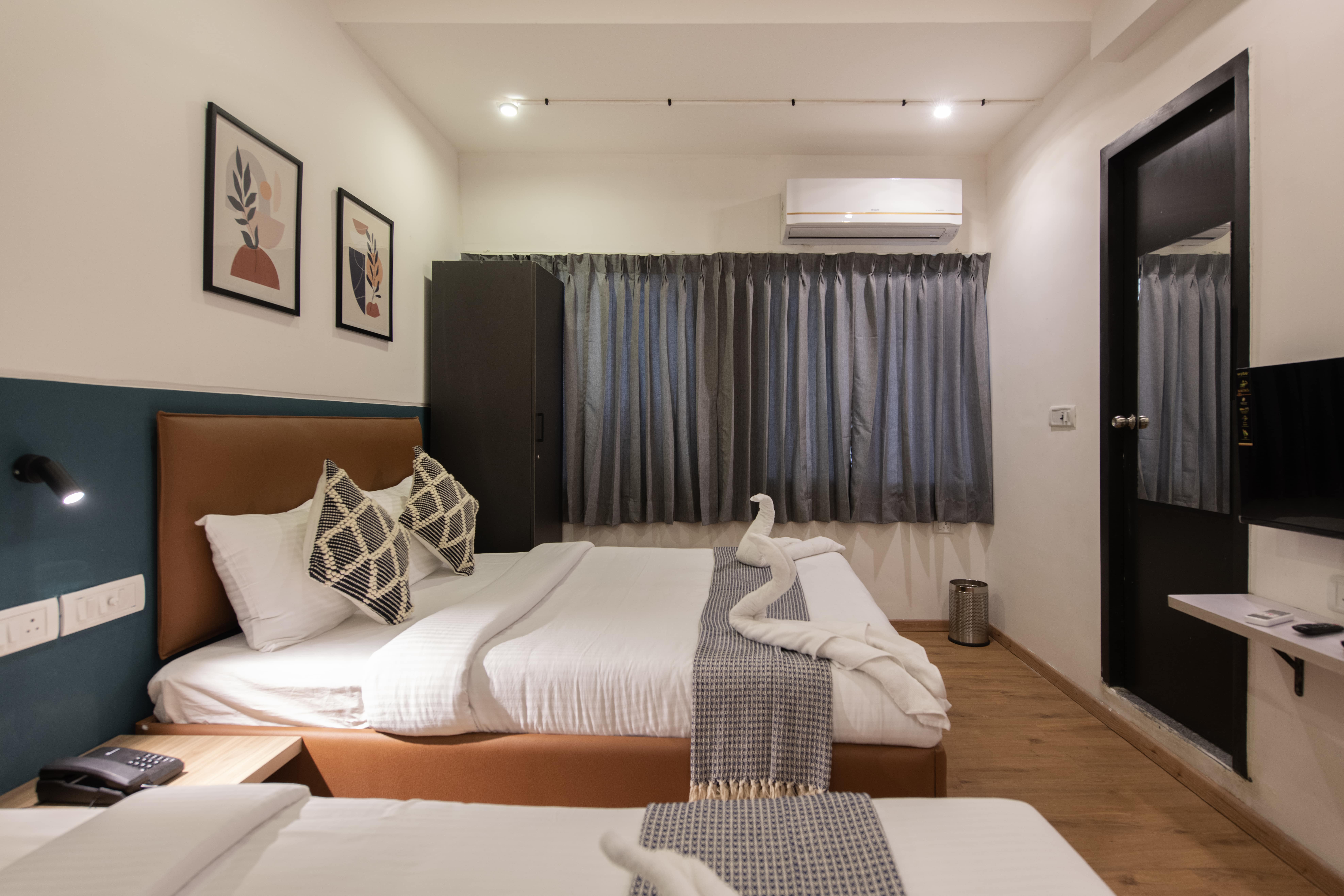 Room For Rent In Sarita Vihar Near Apollo Hospital at Rs 1000/room in New  Delhi
